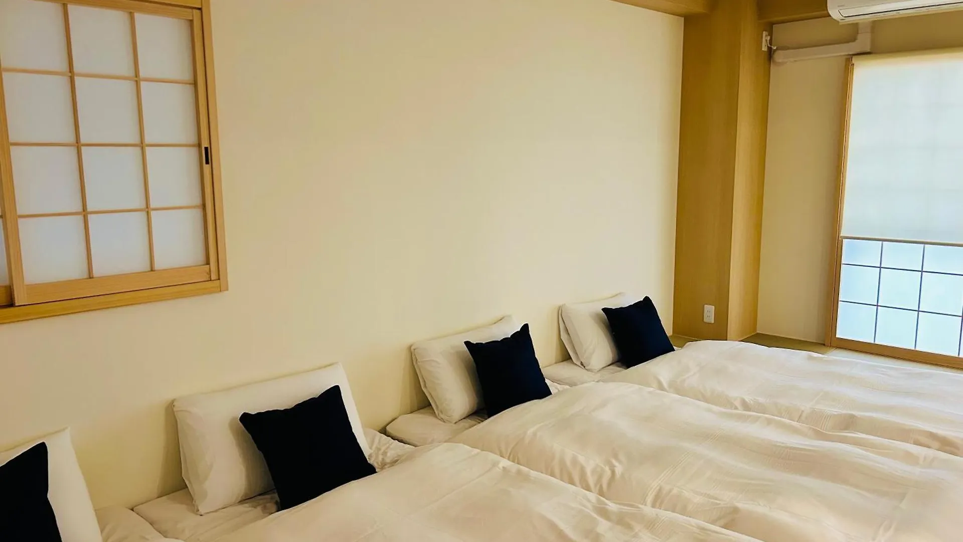 Homestay Asobo Osaka Nipponbashi Apartment