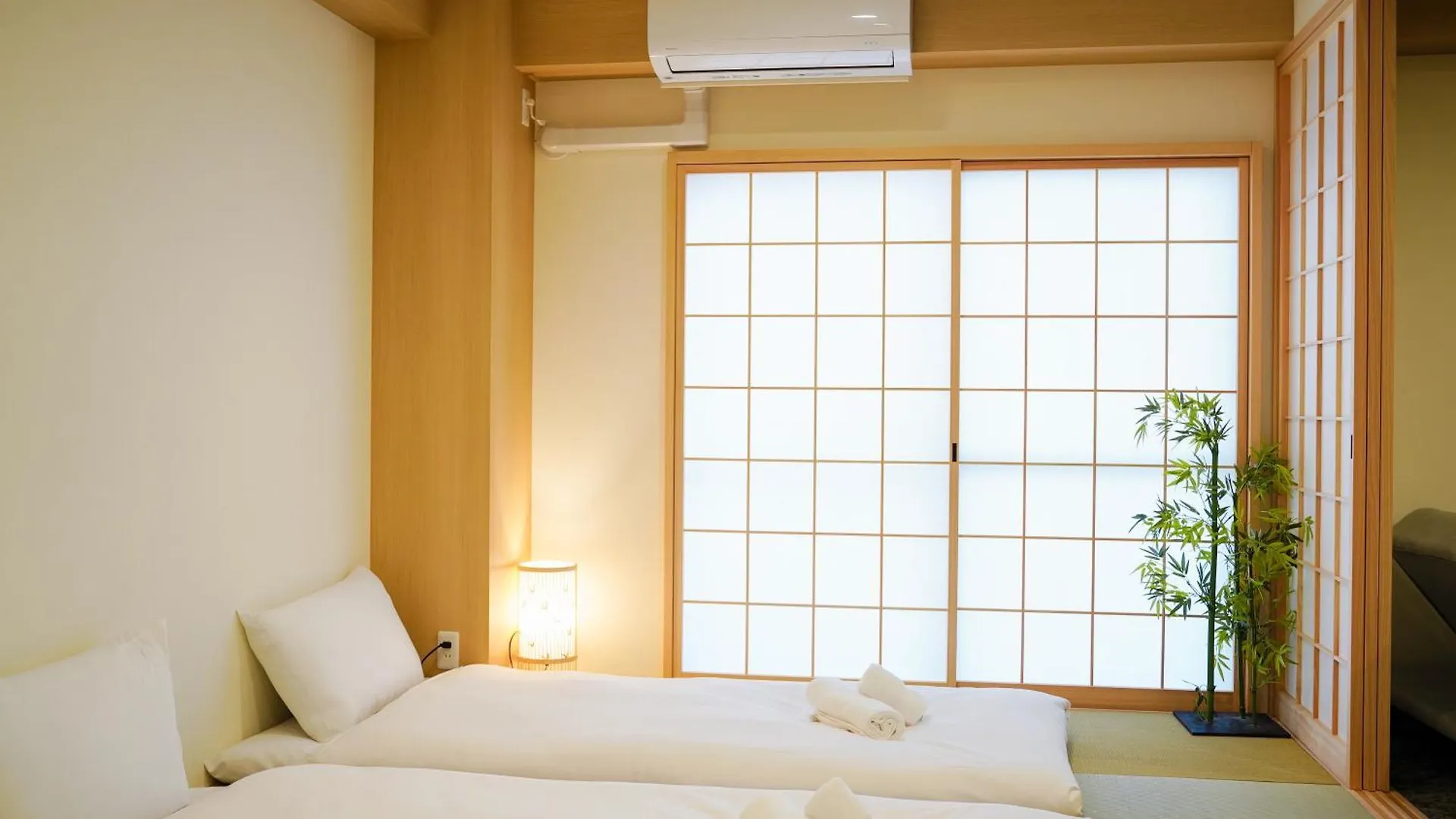 Asobo Osaka Nipponbashi Apartment