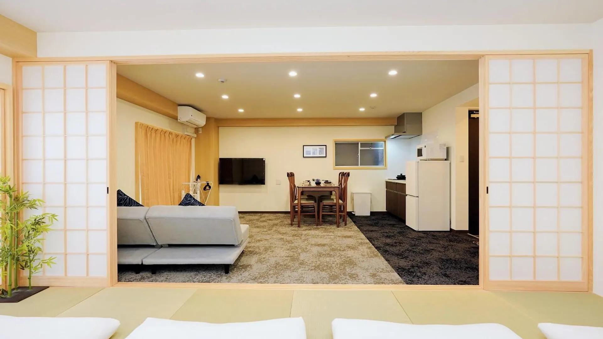 Asobo Osaka Nipponbashi Apartment Homestay